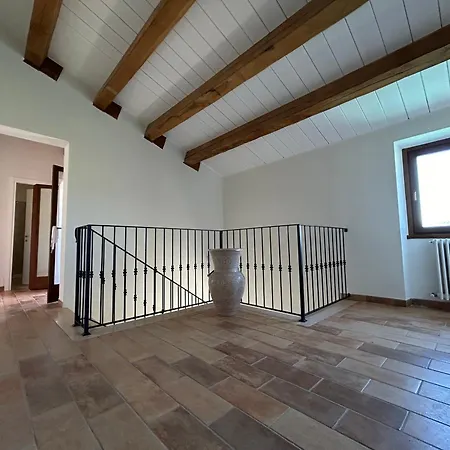Casa Βίλα *