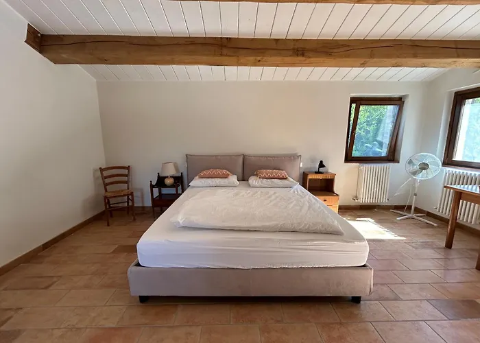Casa *